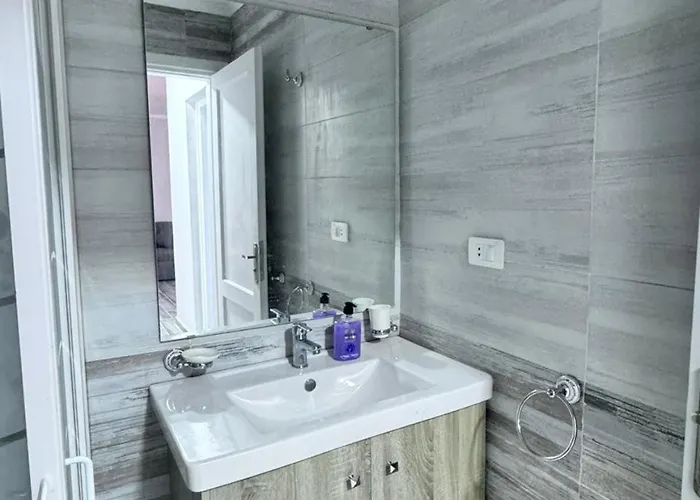 B1513ريفيرا فاخر For Families Only للايجار * Şarm El-Şeyh